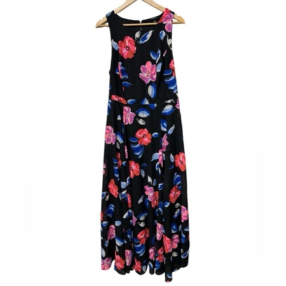 Torrid Floral Print Georgette High Neck
Maxi Dress size 16 - Picture 6 of 9